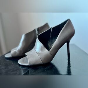 Nine West Brown Peep-Toe Heels